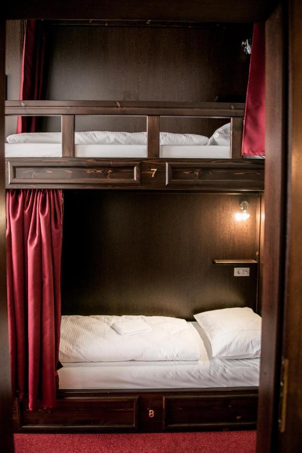 Vienna Boutique - Premium Hostel מראה חיצוני תמונה
