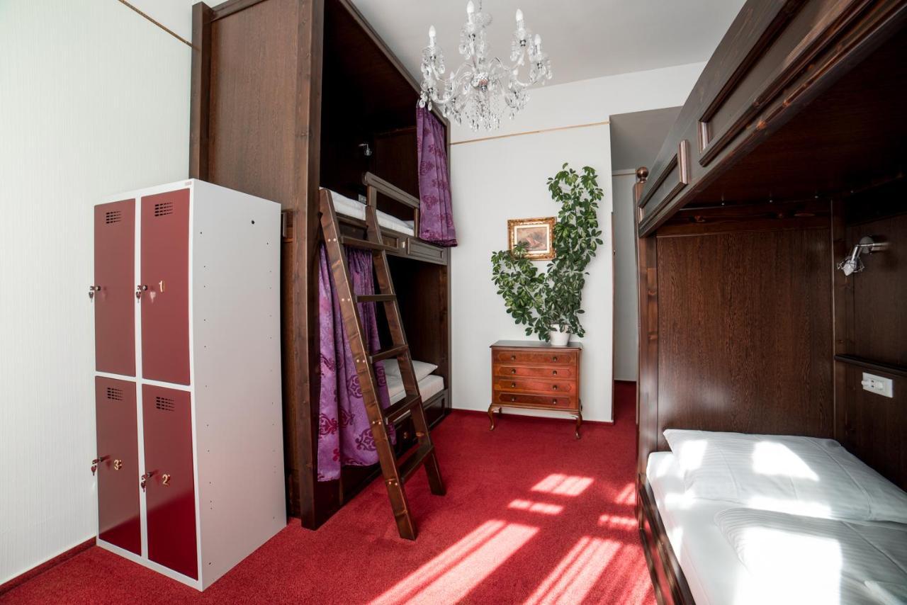 Vienna Boutique - Premium Hostel מראה חיצוני תמונה